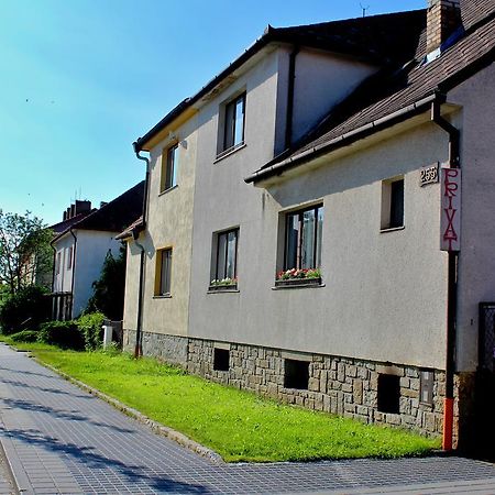 Apartment Telc Hradecka Kültér fotó