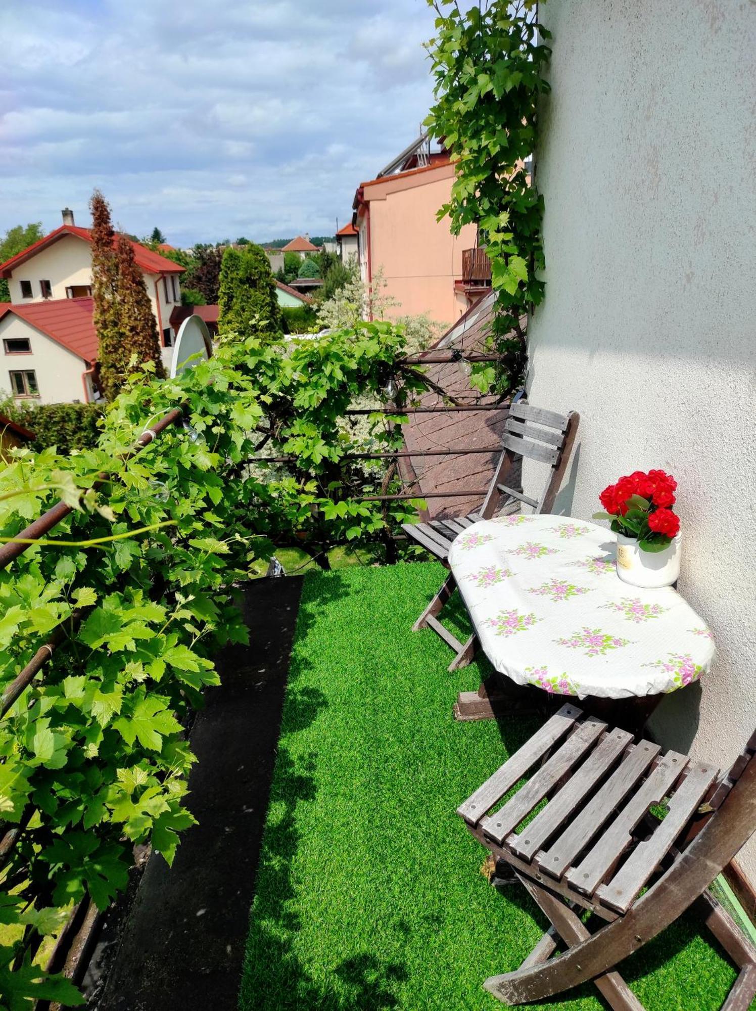 Apartment Telc Hradecka Kültér fotó
