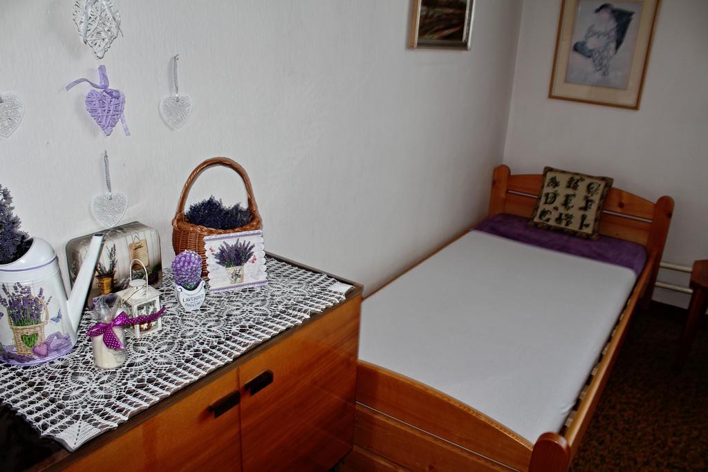 Apartment Telc Hradecka Kültér fotó