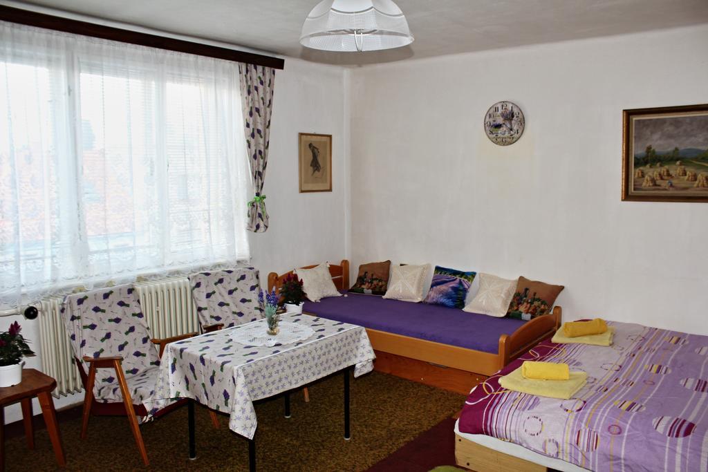 Apartment Telc Hradecka Kültér fotó